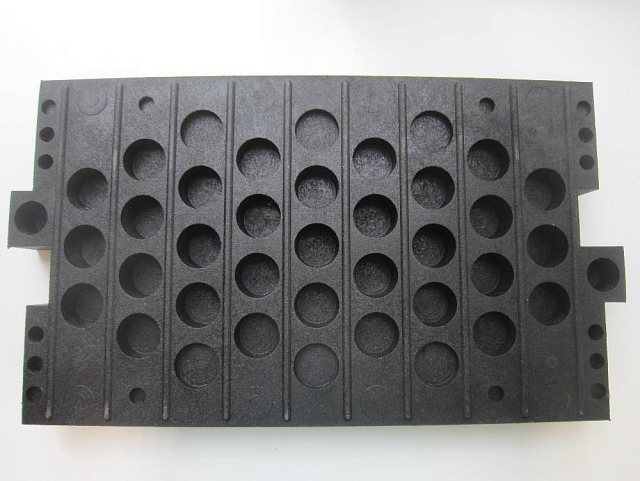 Искусственная дорожная неровность 2600 мм, (4 основных центральных и два конечных)